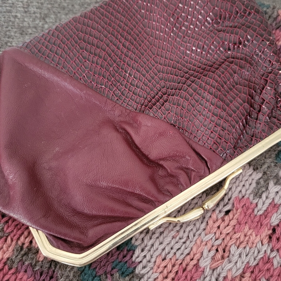 Vintage Italian Leather Clutch - Picture 4 of 8